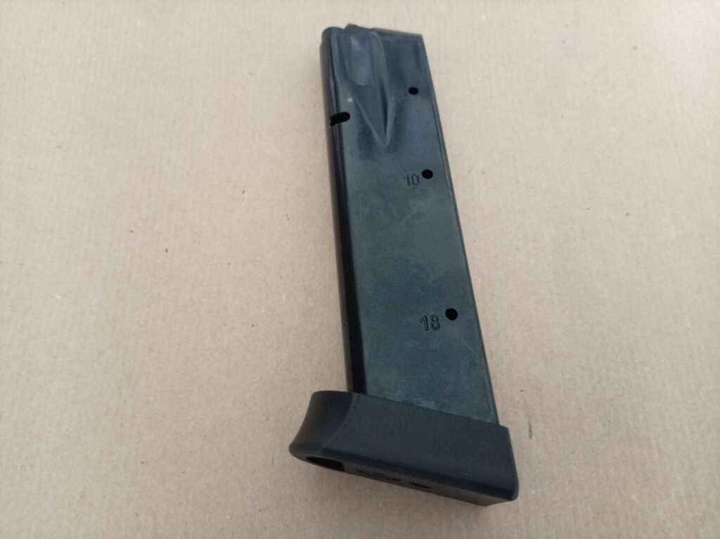 CZ CARICATORE PER PISTOLA CZ 75 SP-01.