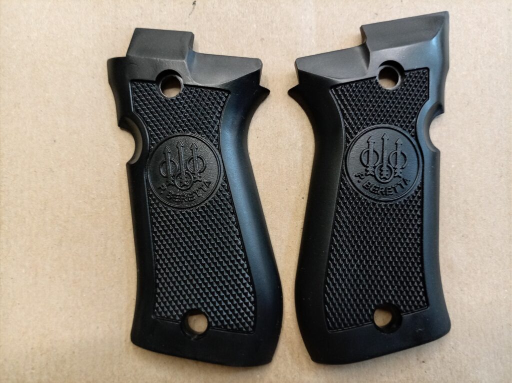 BERETTA GUANCETTE PER PISTOLA 84.